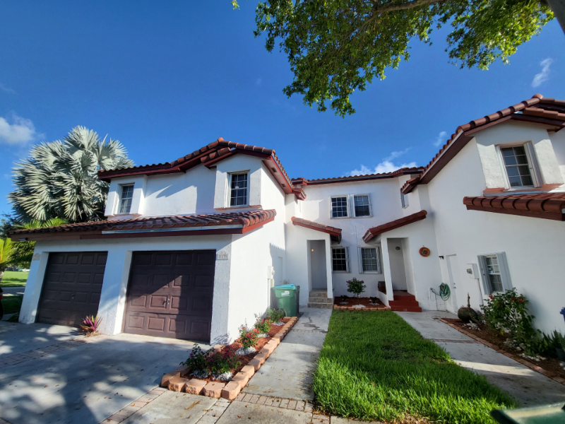 Cutler Bay Townhome: 8139 SW 209th St