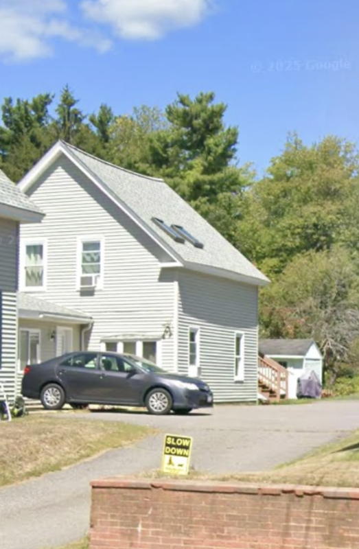 Gardner House: 244 E BROADWAY