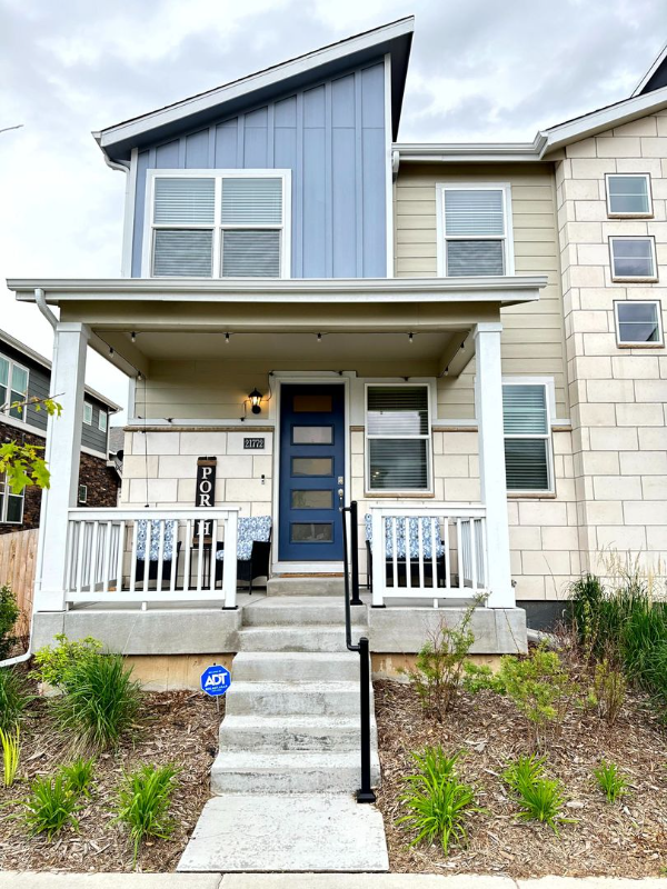 Aurora Townhome: 21772 E 8th Ave
