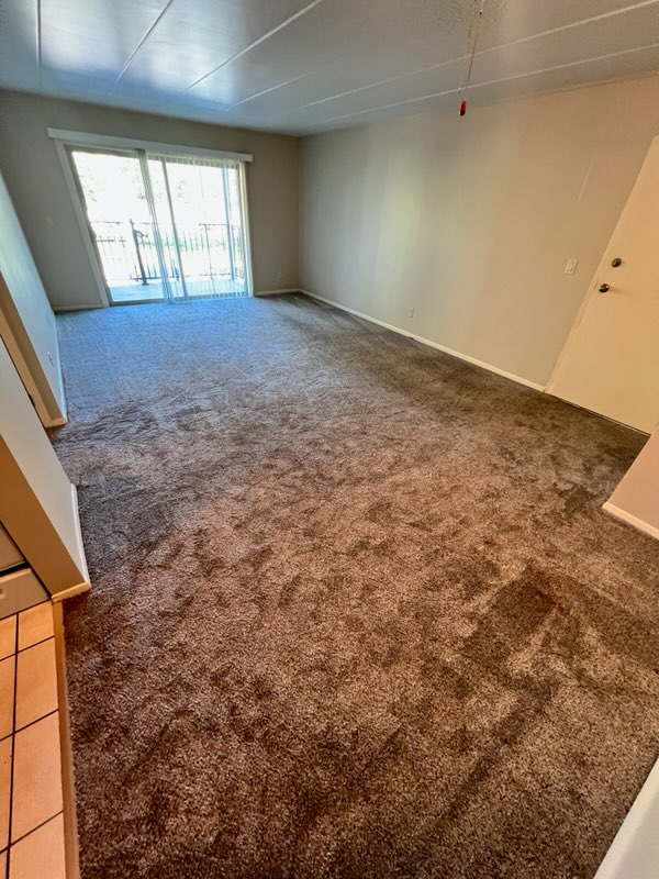 Lincoln Apartment: 4401 S 27th st