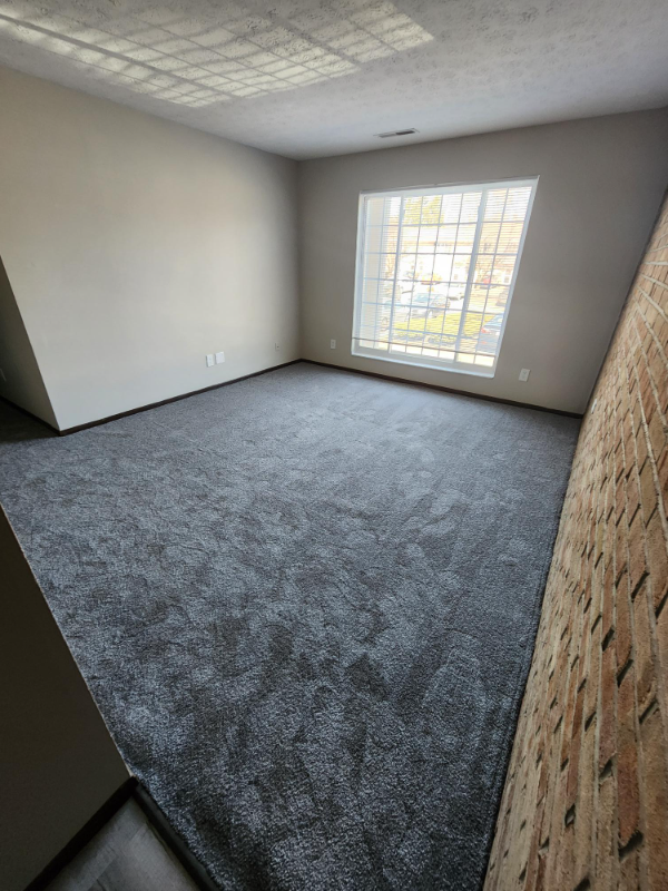 North Canton Townhome: 1103 W Maple St