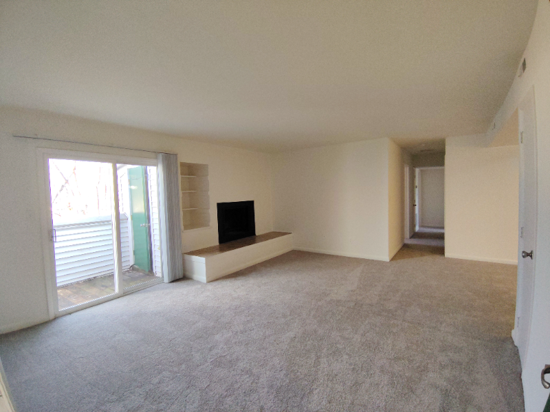 Lynchburg Apartment: 600 Reusens Road