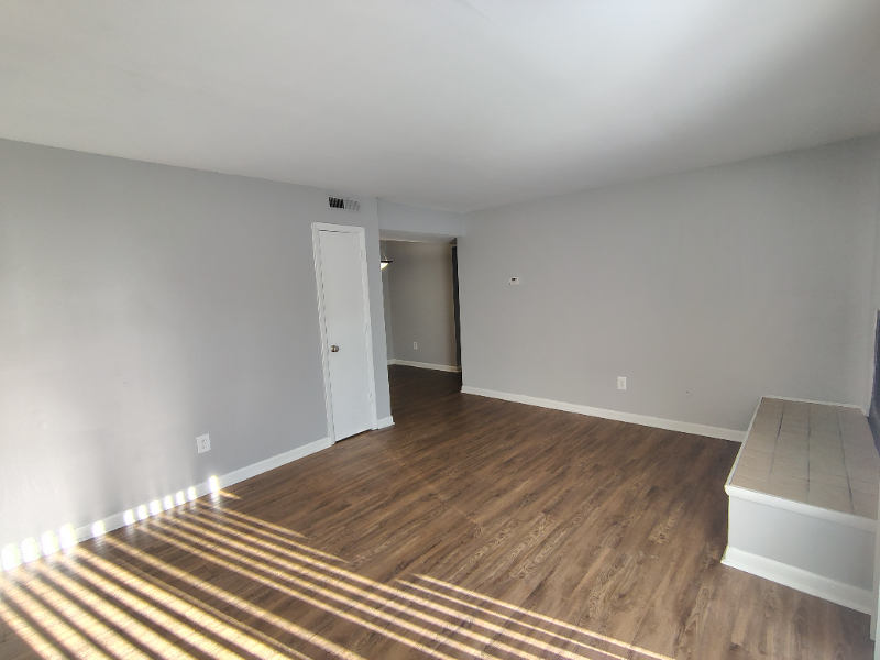 Lynchburg Apartment: 600 Reusens Road