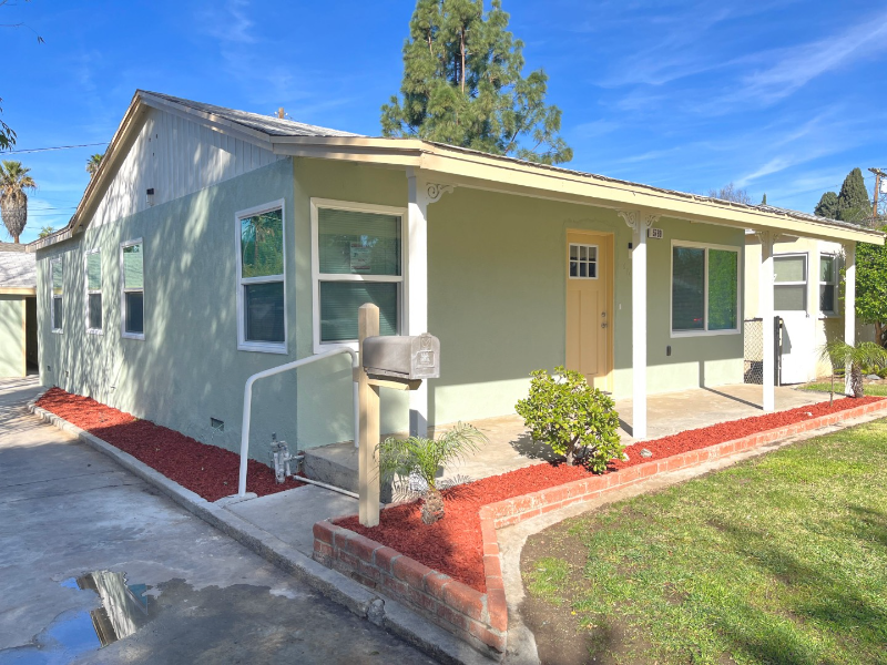Riverside House: 5769 Eugene St
