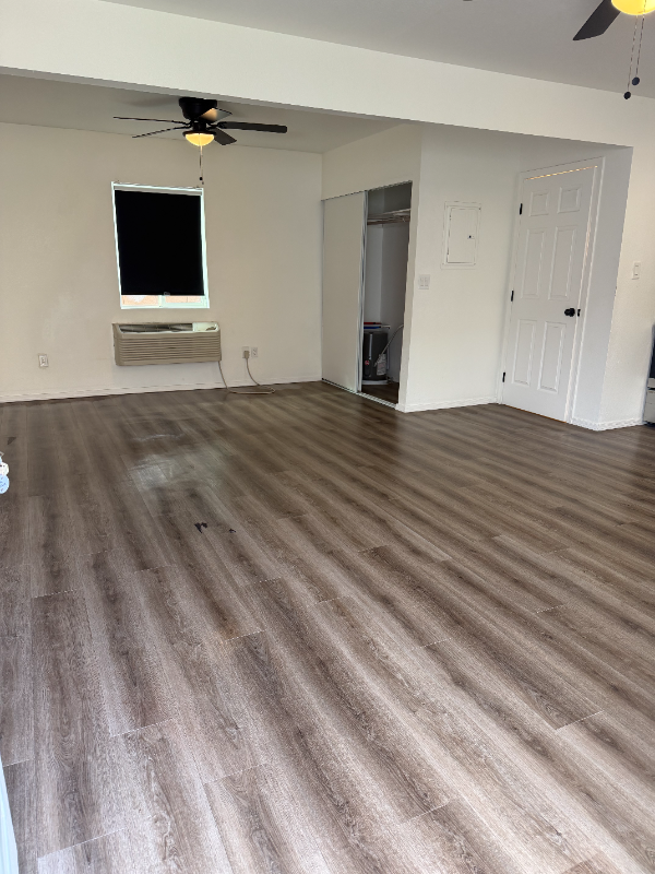 Casa Grande Apartment: 601 N. Cameron