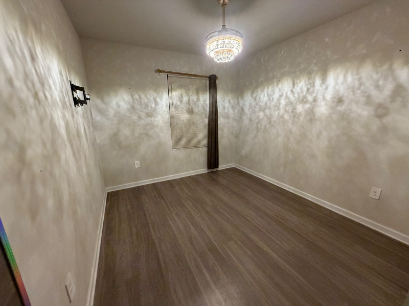 Fort pierce House: 327 raspberry rd