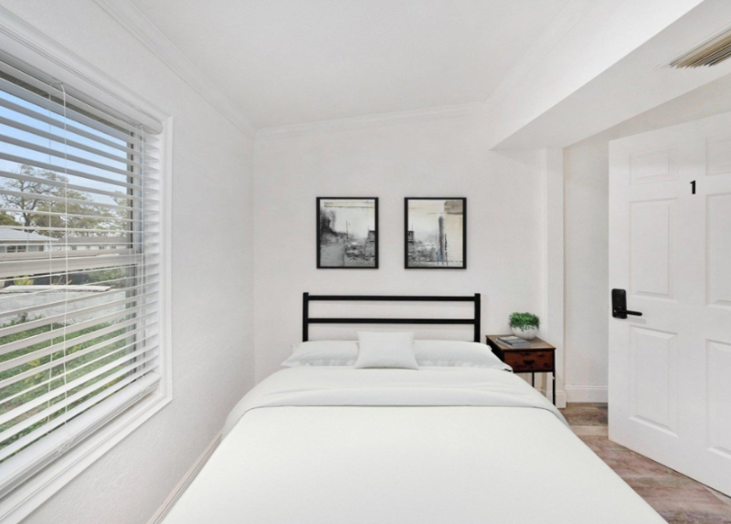 St Petersburg House: 3216 71st Ave N