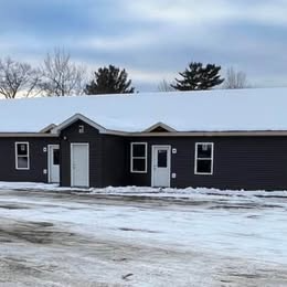 Milford Townhome: 10 boulder Drive