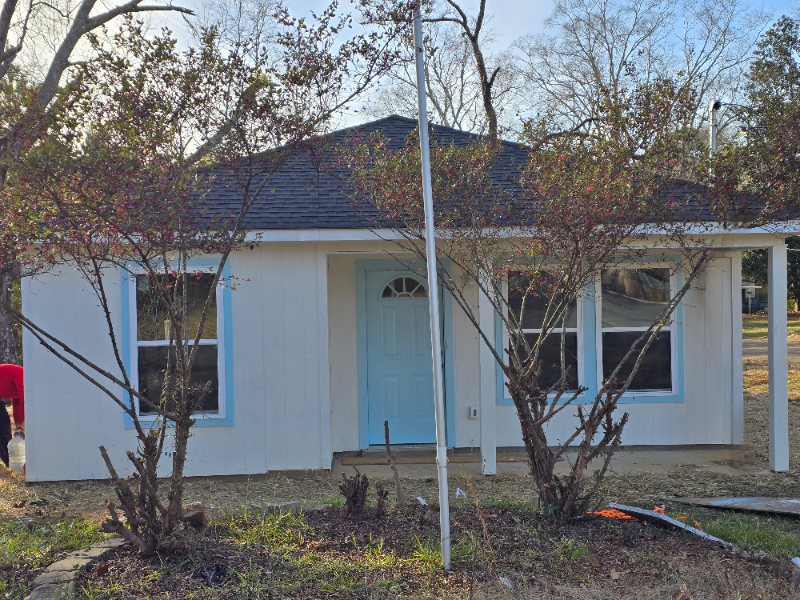 Jonesboro House: 810 S. Cooper St