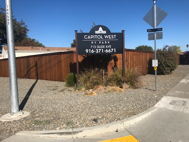 West Sacramento House: 715 Glide Ave,