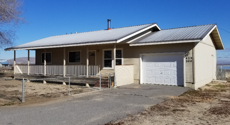 Janesville House: 459-900 Ponderosa Blvd.