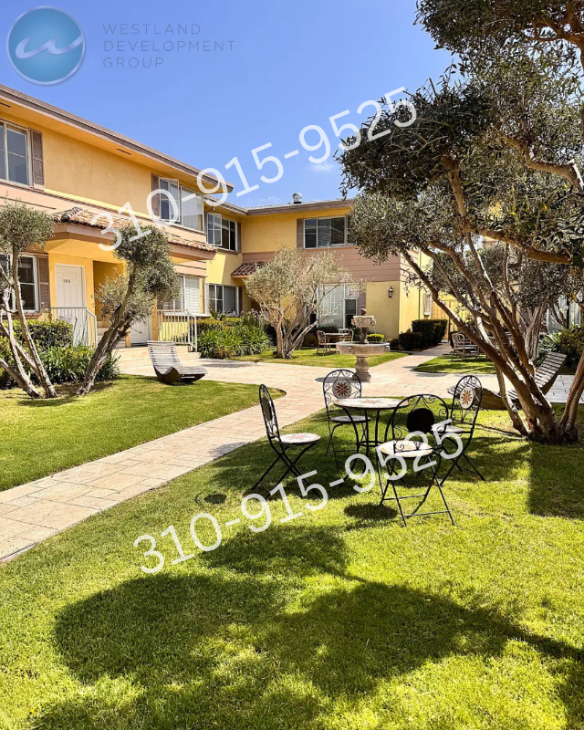 Los Angeles Apartment: 3166 S Barrington Ave