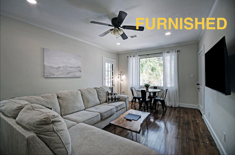 Clinton Apartment: 209 W Leake St