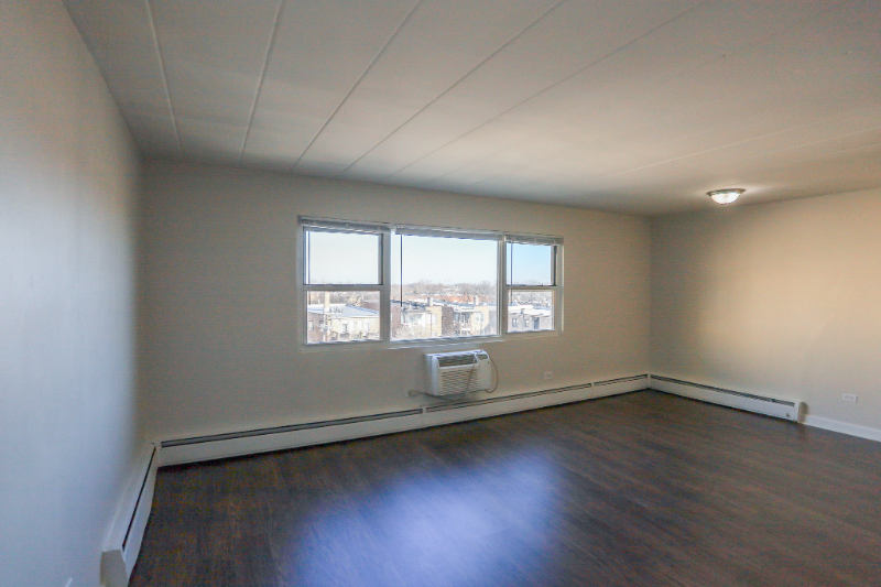 Chicago Apartment: 7301 Ridge