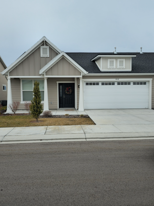 Orem Townhome: 1818 South 1230 West