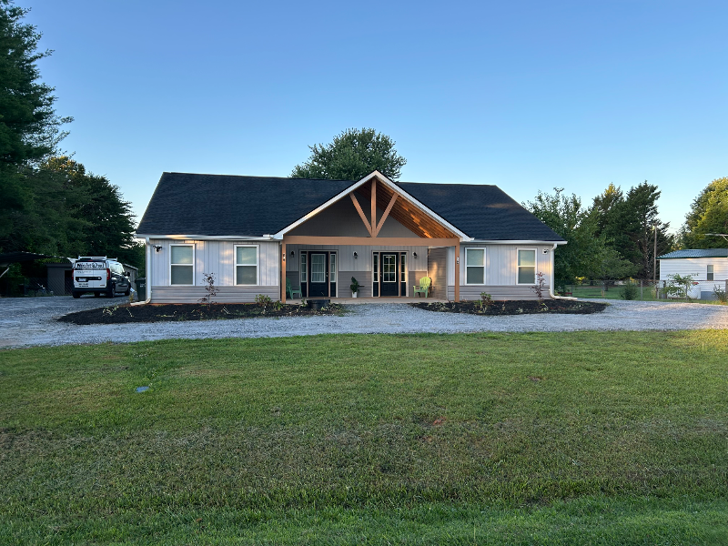 Campobello Multiplex: 222 Cooley Circle