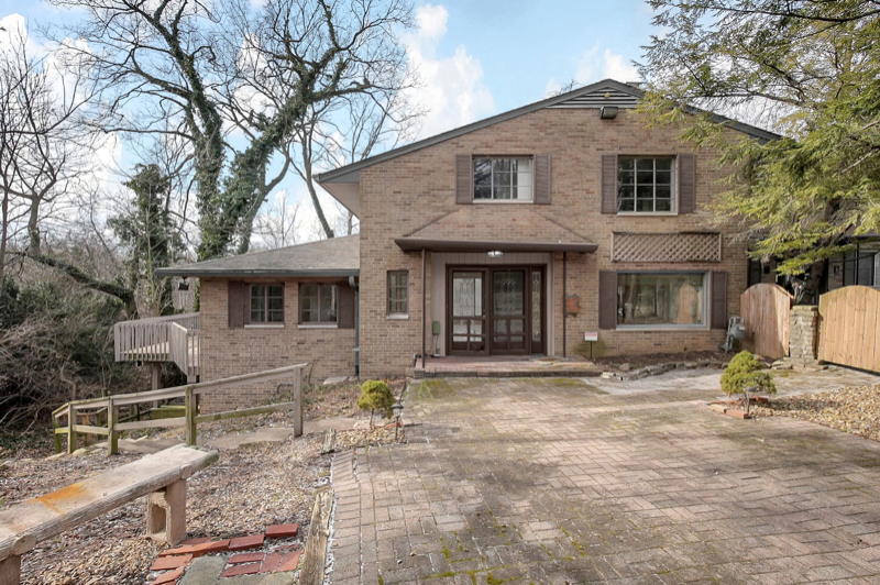 Upper Arlington Townhome: 2731 Charing Road