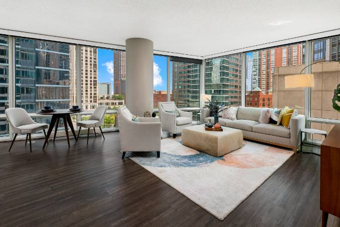 Chicago Condo: 387 E Ohio