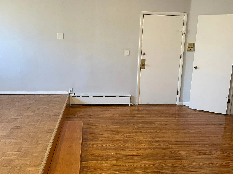 Clifton Apartment: 202 Ackerman Ave