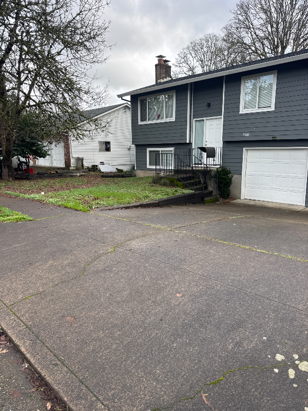 Beaverton House: 7300 SW 130th Ave