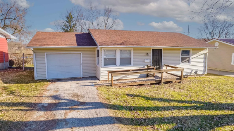 Marion House: 3227 S Koldyke Dr