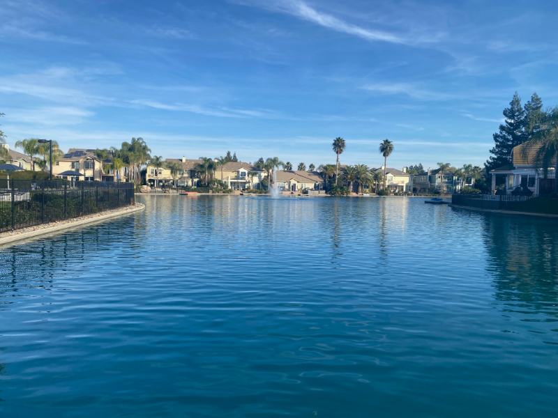 Tracy House: 1042 Tulloch Dr