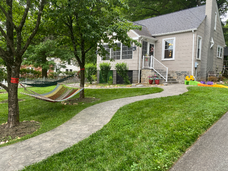 Falls Church House: 2810 Rosemary Ln,