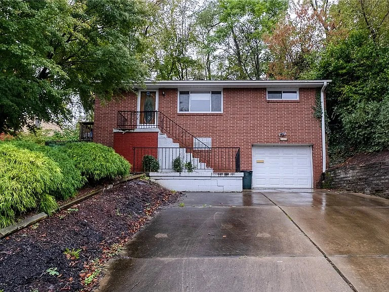 Pittsburgh House: 1425 Willoughby Street