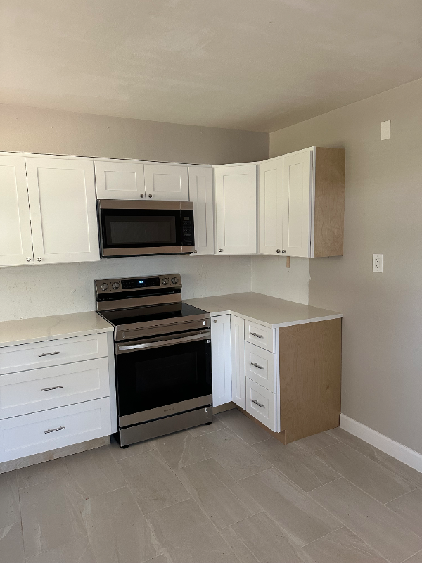 Saint Petersburg House: 7309 44th Ave N,