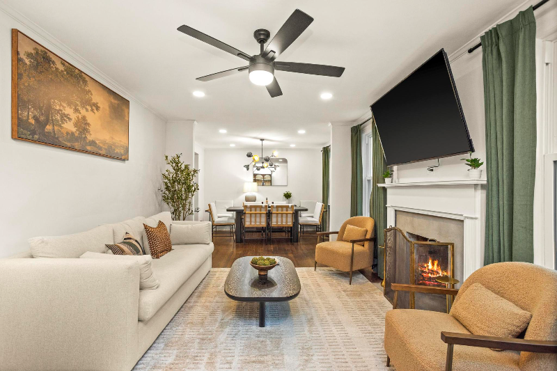 Nashville House: 2314 Deerwood Dr