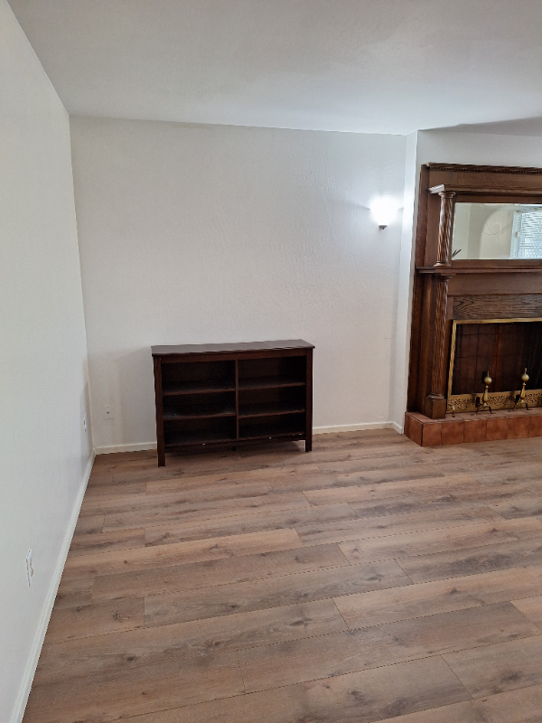 Phoenix House: 8900 N 13th St