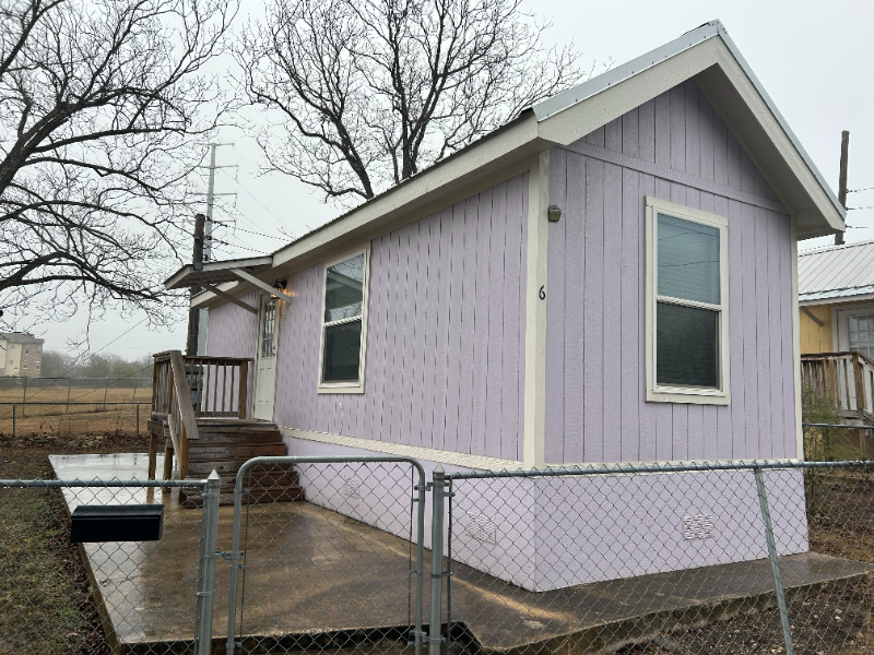 Windcrest Other: 5215 Crestway Rd