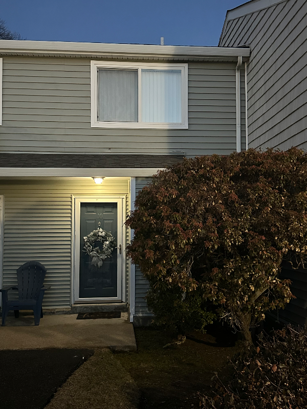 North Providence Townhome: 1776 Bicentennial Way,