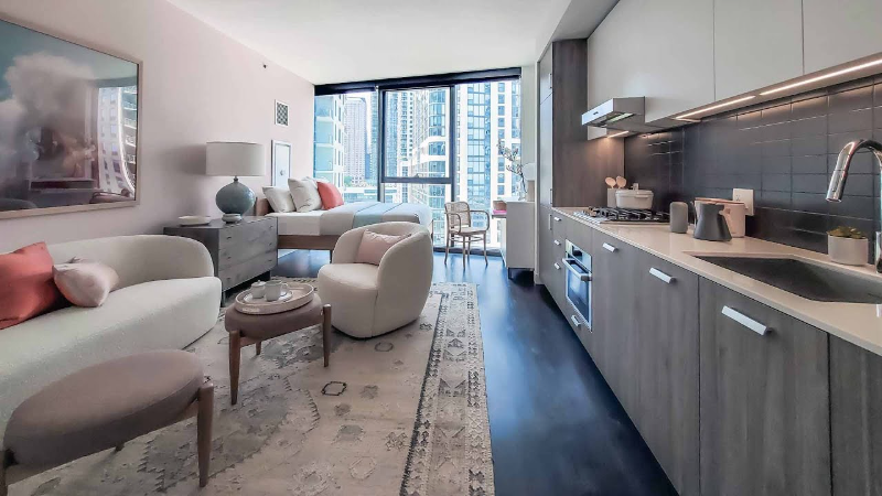 Chicago Condo: 210 North Harbor Dr