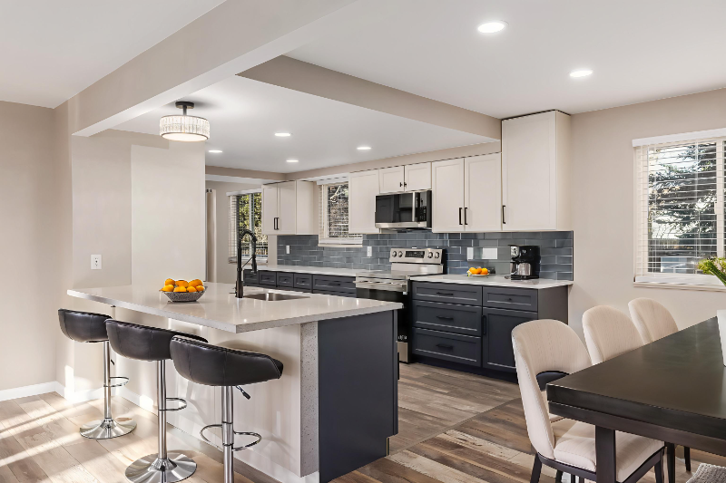 Arvada House: 6976 Braun Ct