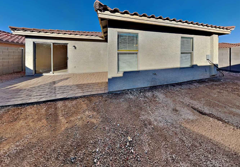 Phoenix House: 206 E Valley View Dr