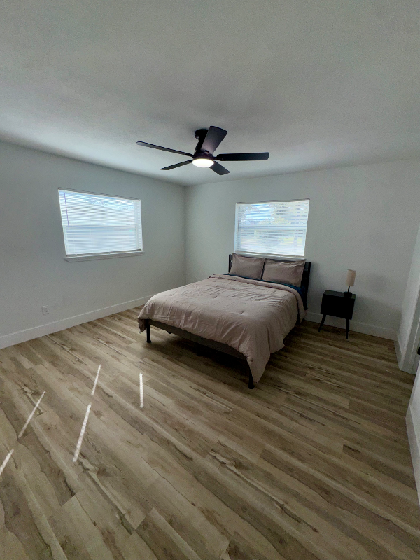 Orlando House: 1001 S Dollins Ave