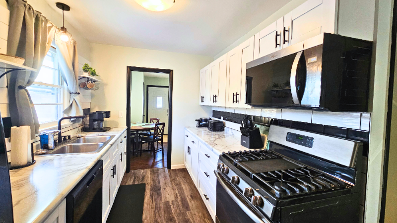 Minneapolis House: 7433 15th Ave S