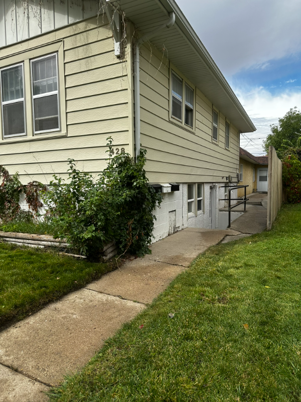 Casper Apartment: 428 S Grant St