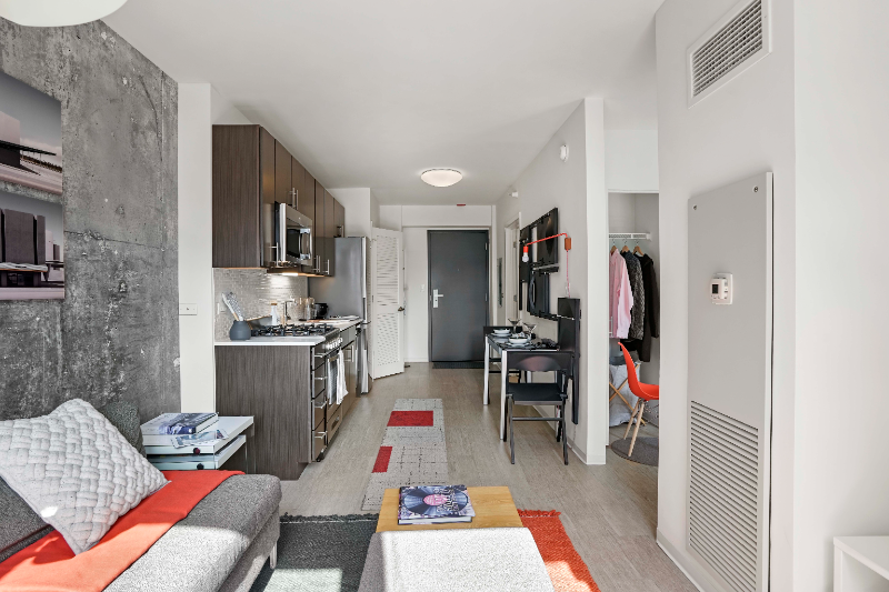 Chicago Condo: 179 W. Superior