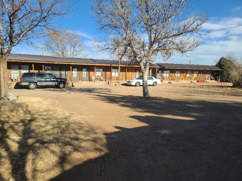 Tucumcari Apartment: 1900 W Route 66 #6