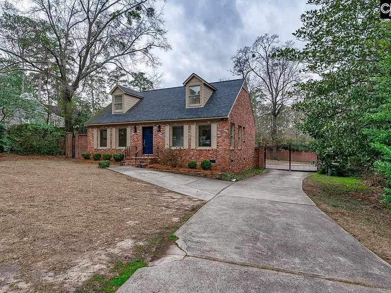 Columbia House: 1151 Beltline Blvd