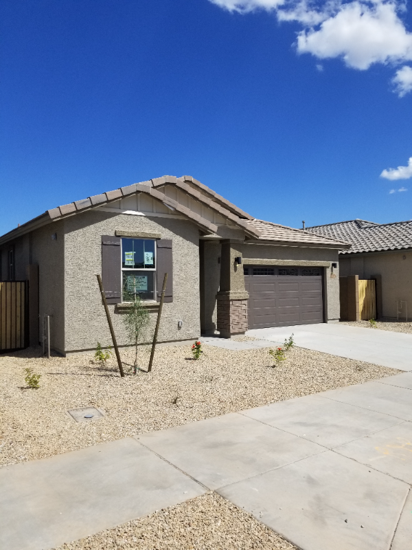 Surprise House: 25275 North 143rd Drive