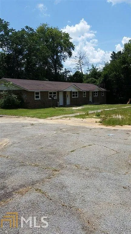 Macon Multiplex: 1143 Woolfolk St. Unit