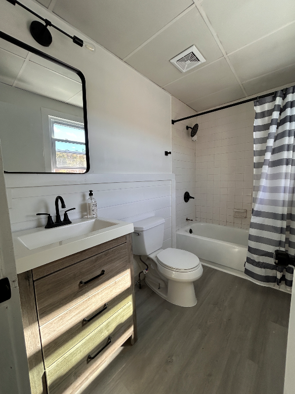 Palmer Multiplex: 0N Main St