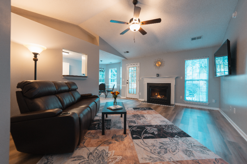 Charlotte House: 7401 Starvalley Dr