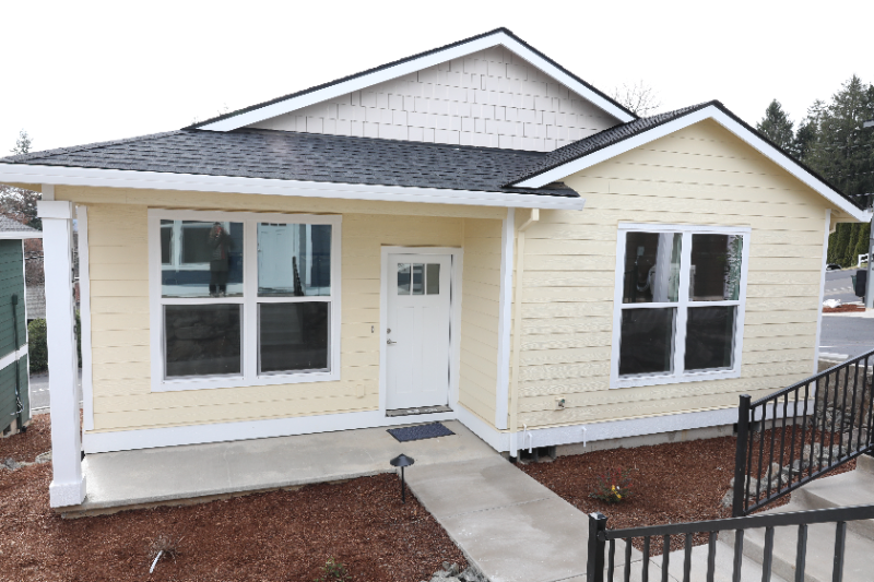 Happy Valley House: 12927 SE Ridgecrest Rd