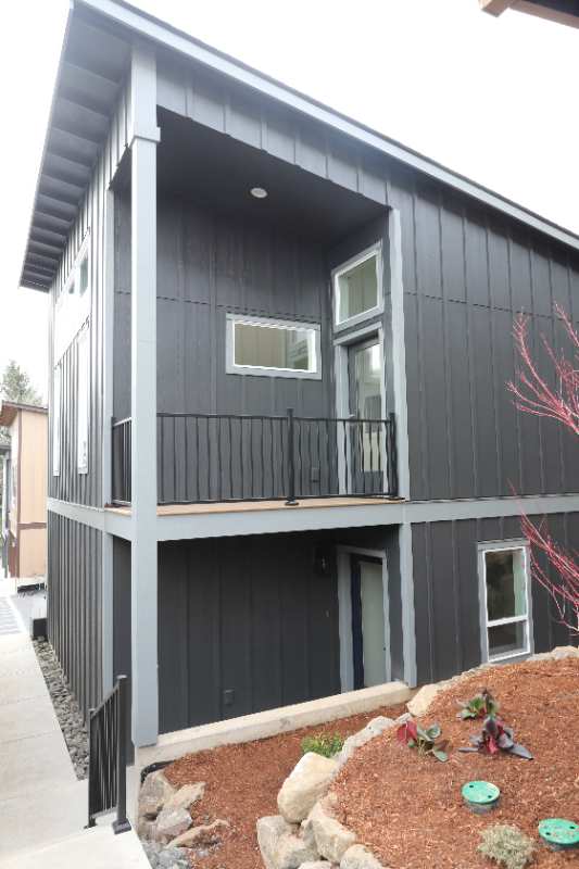 Happy Valley House: 12905 SE Ridgecrest Rd