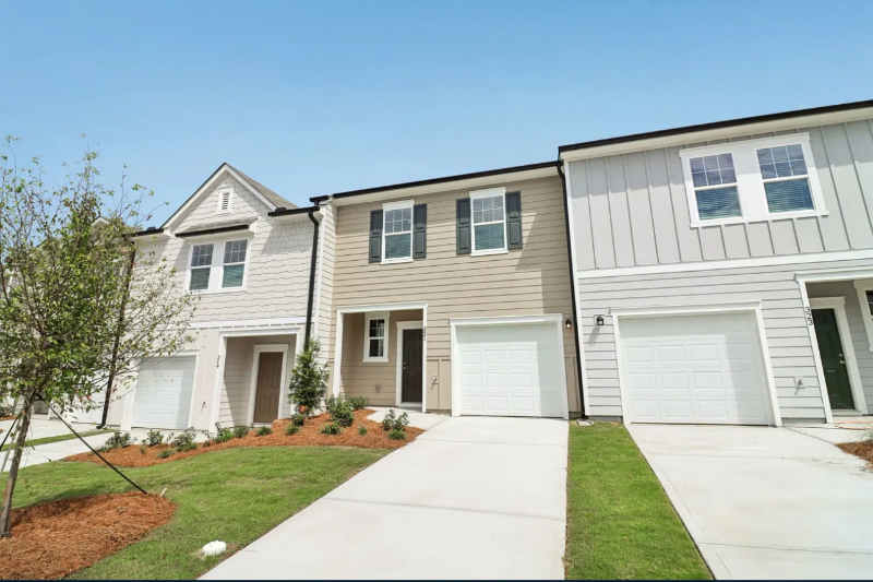 Villa Rica Townhome: 300, Hynes Drive