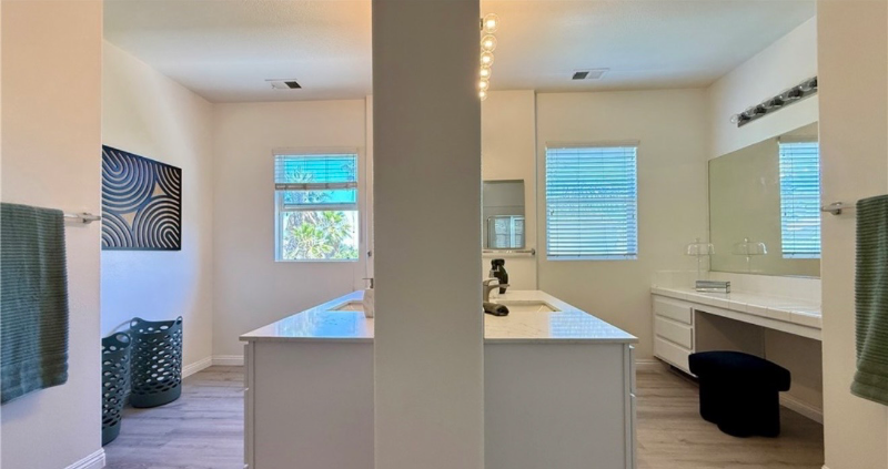 Jurupa valley House: 11858 sunstone ct